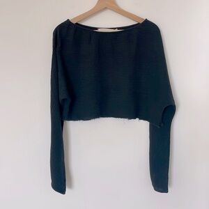 Black Long Sleeve Crop Top